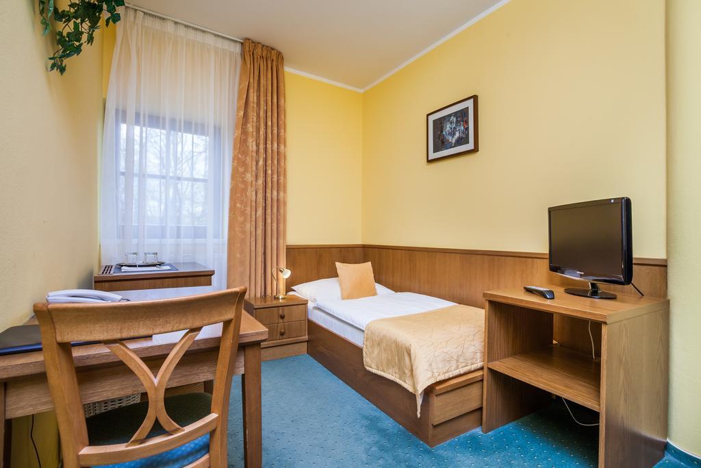 Hotel Jelinkova Vila Velké Meziříčí Værelse billede