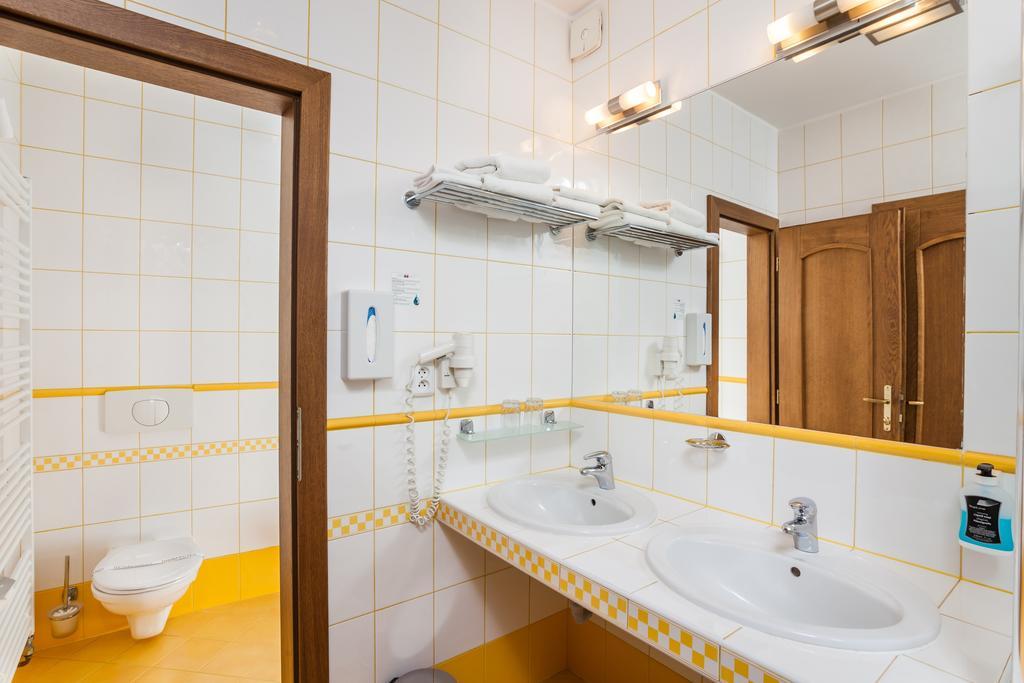 Hotel Jelinkova Vila Velké Meziříčí Værelse billede
